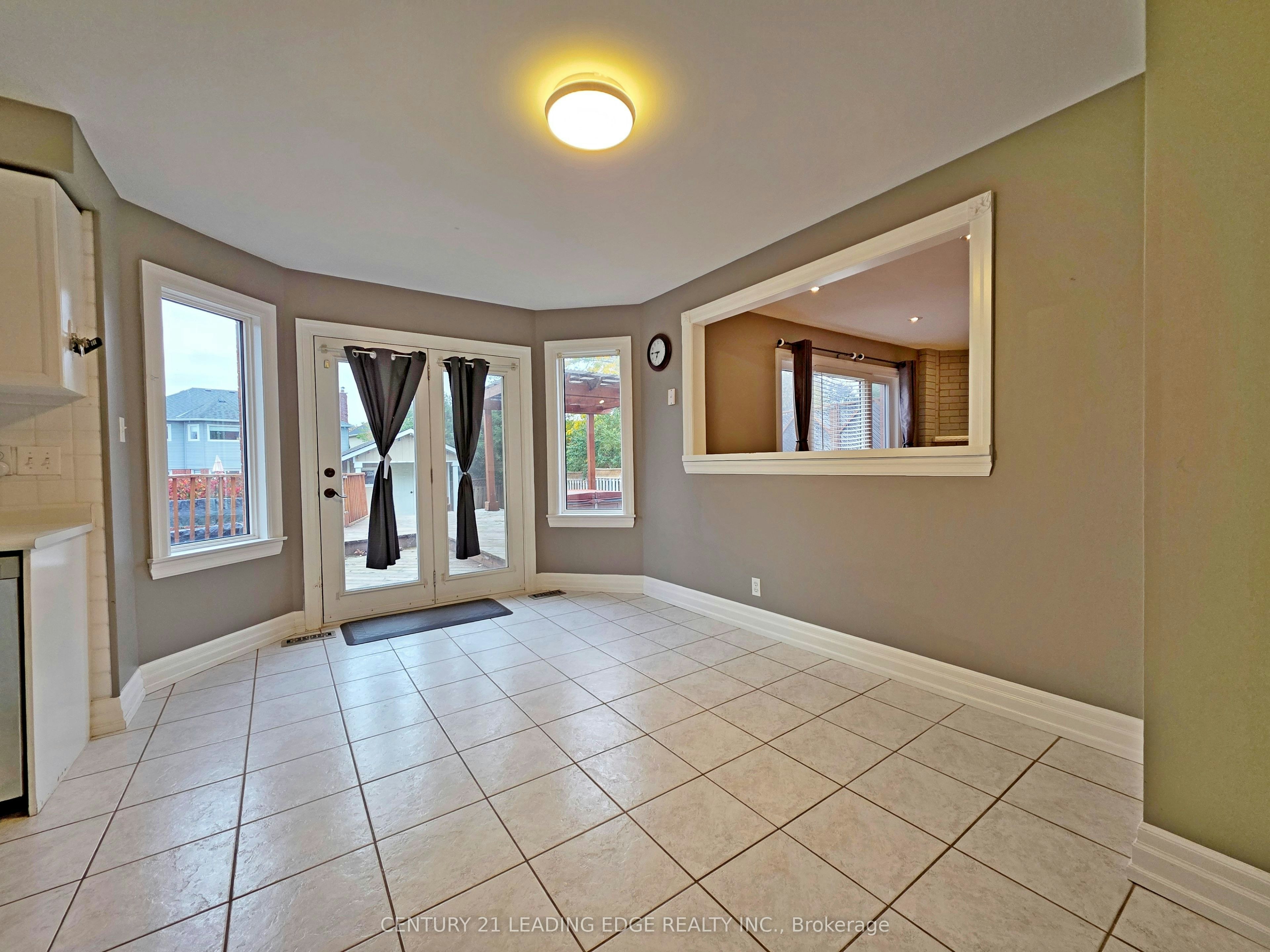 14 Hadera Place, Georgina, ON, L4P 3N6 - 10