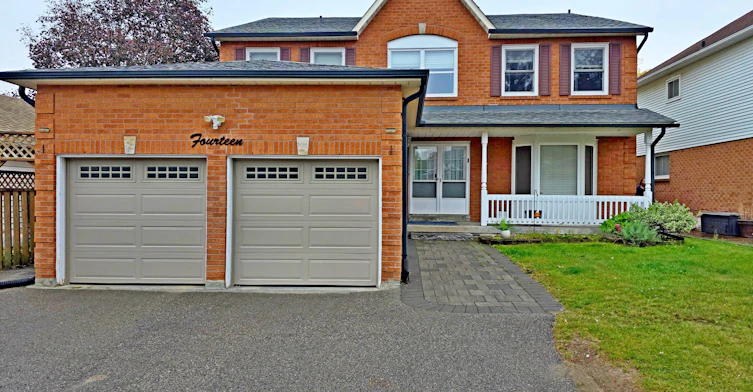 14 Hadera Place, Georgina, ON, L4P 3N6 - 2