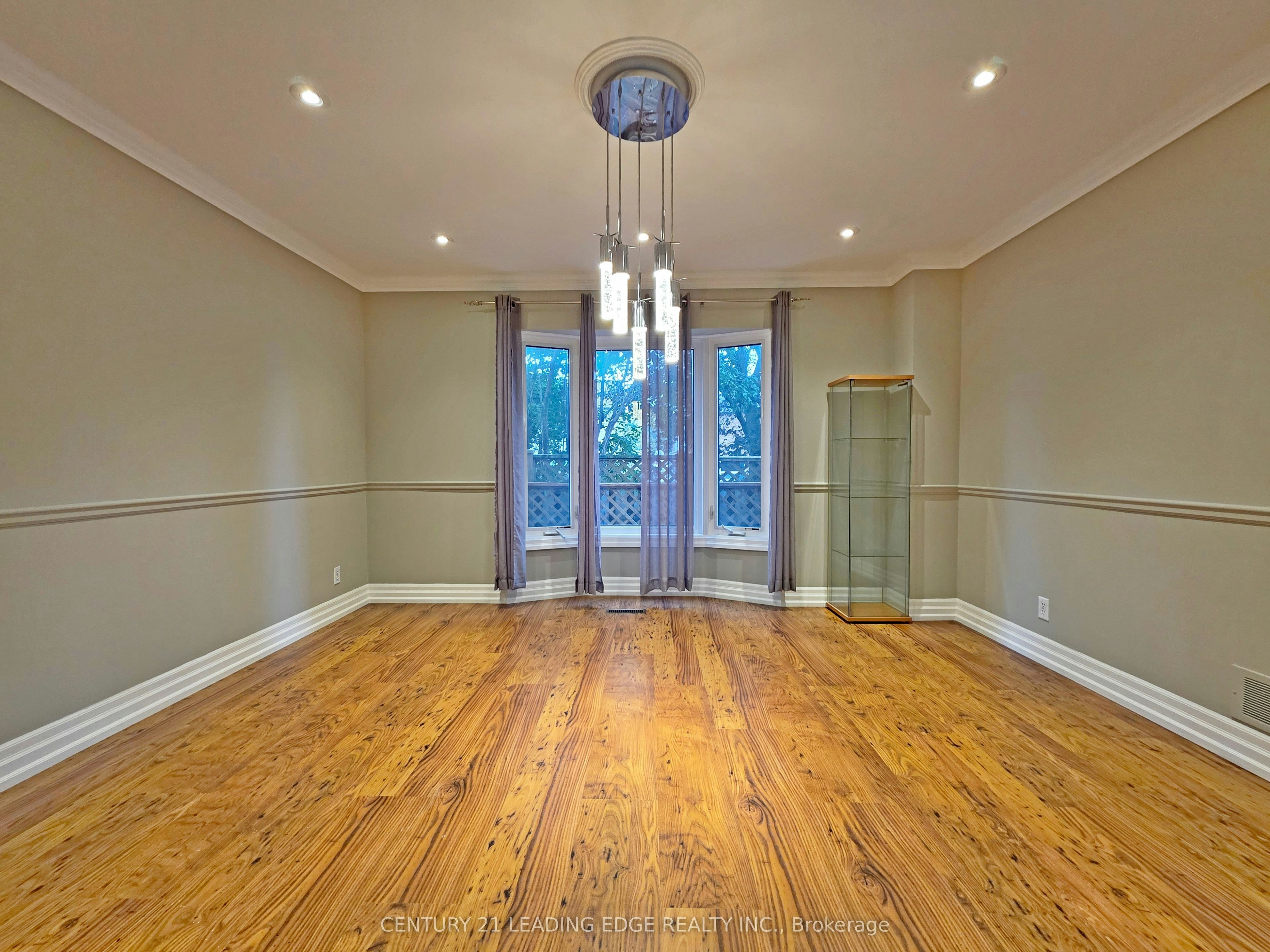 14 Hadera Place, Georgina, ON, L4P 3N6 - 19