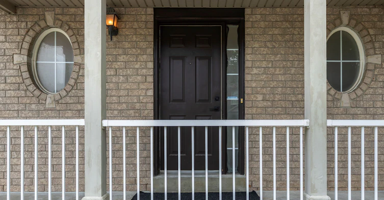 55 Grassland Avenue, Richmond Hill, ON, L4B 4K9 - 3