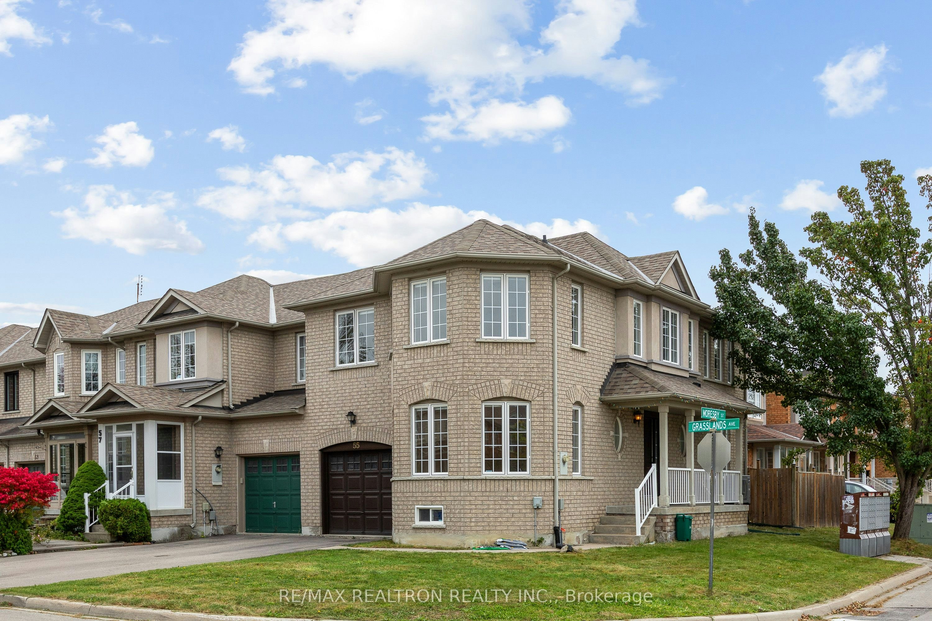 55 Grassland Avenue, Richmond Hill, ON, L4B 4K9