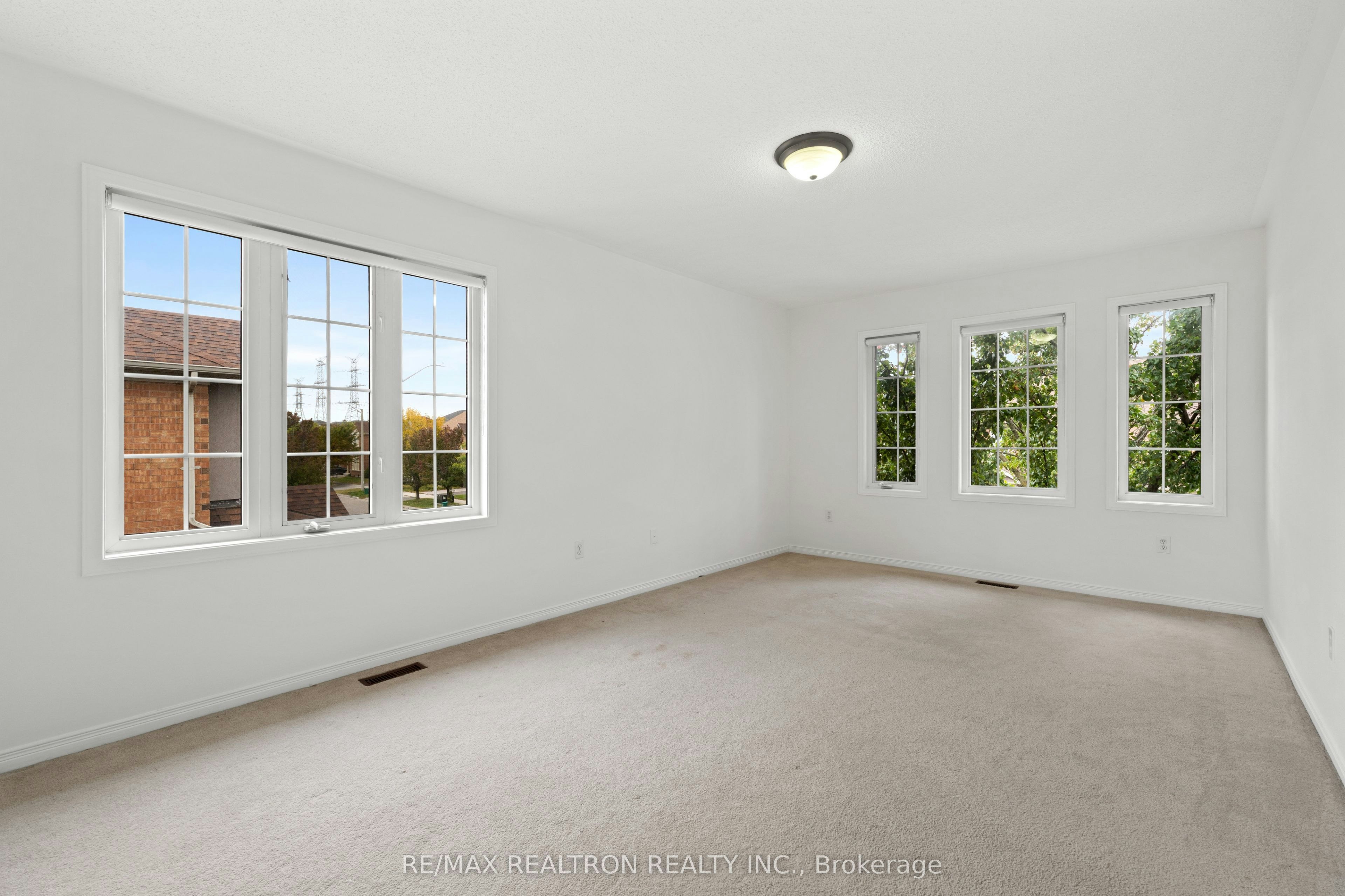 55 Grassland Avenue, Richmond Hill, ON, L4B 4K9 - 22
