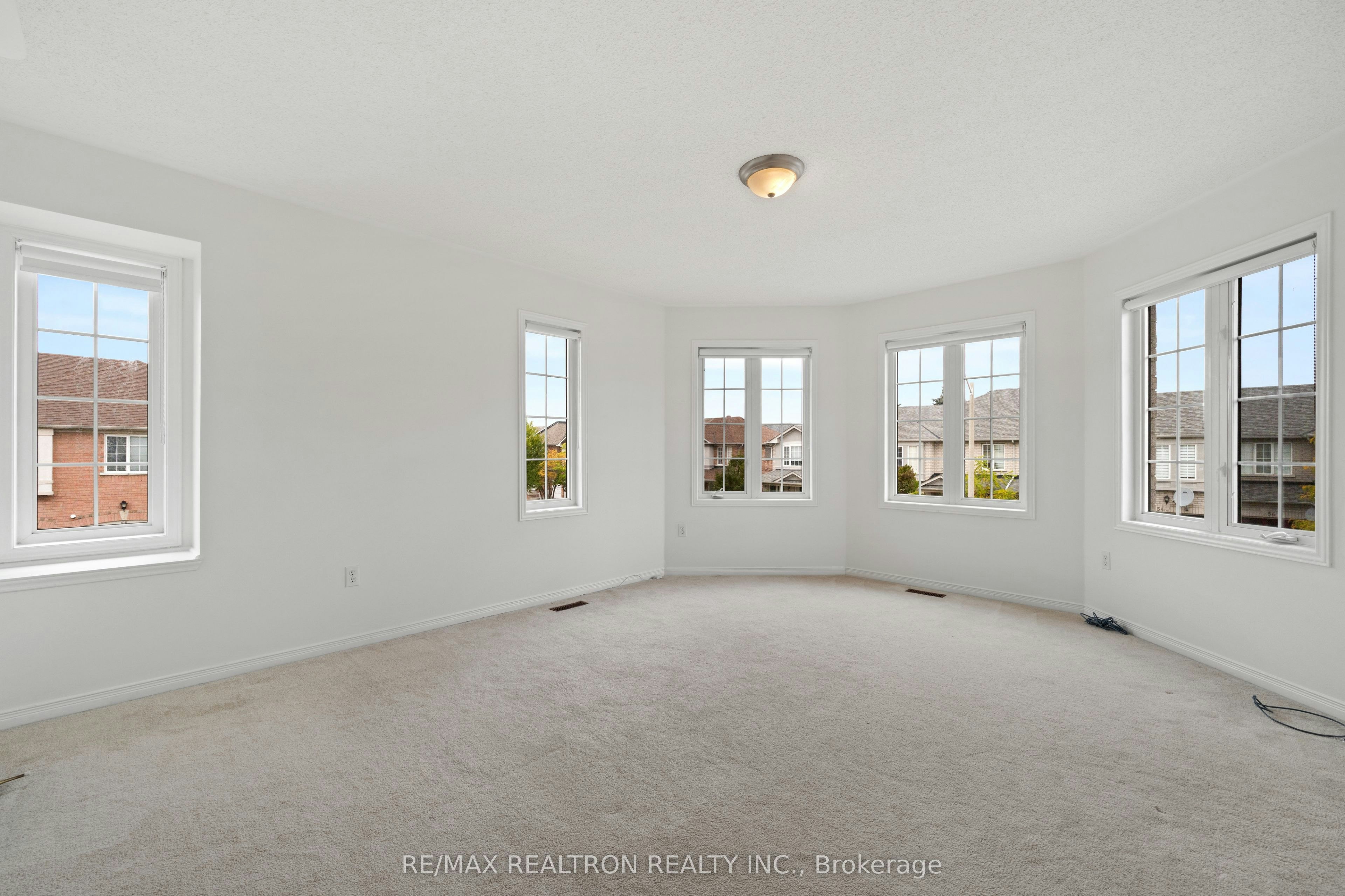 55 Grassland Avenue, Richmond Hill, ON, L4B 4K9 - 27