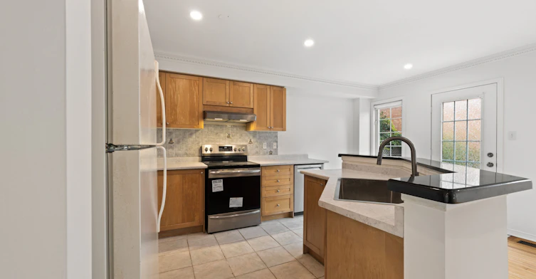 55 Grassland Avenue, Richmond Hill, ON, L4B 4K9 - 15