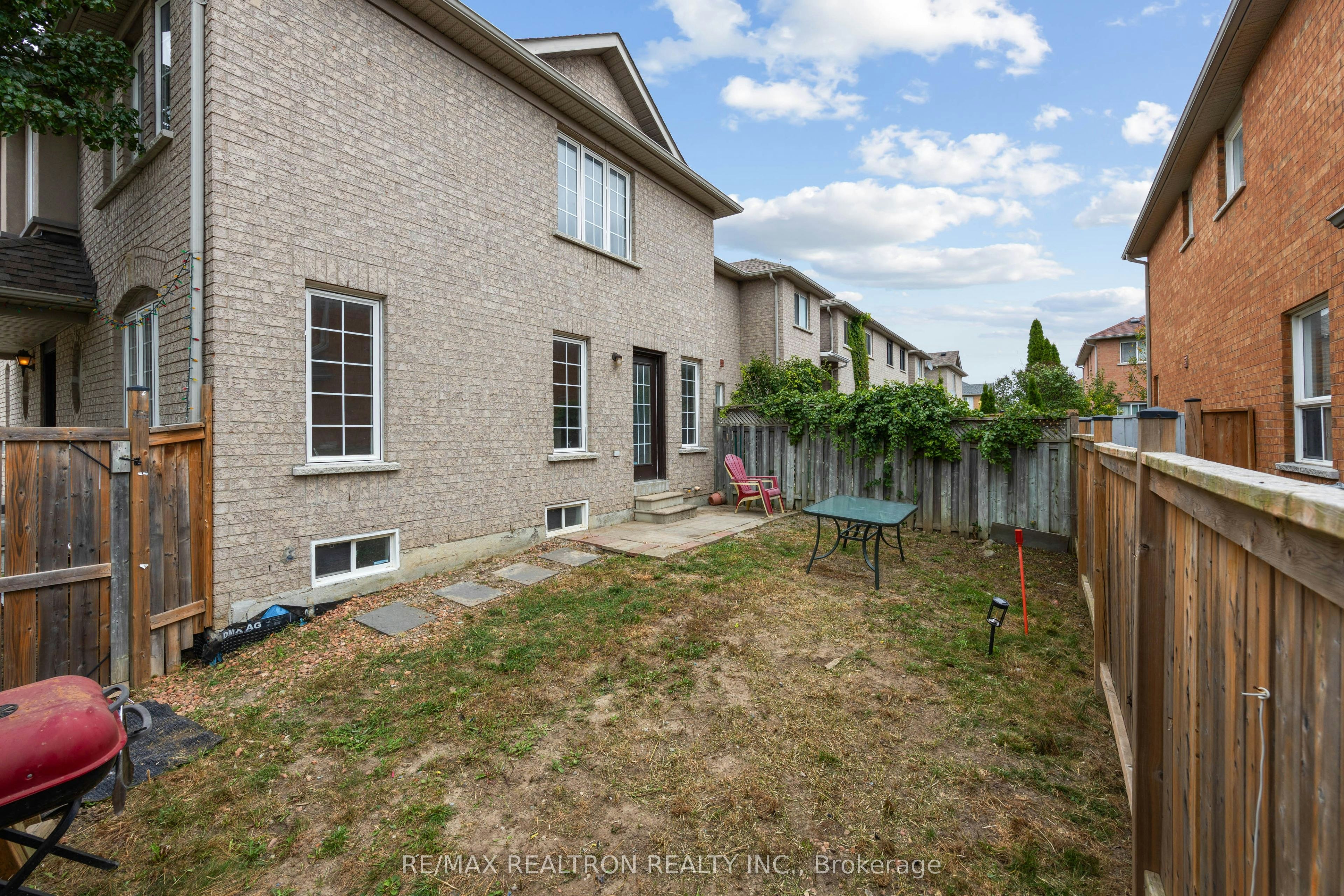 55 Grassland Avenue, Richmond Hill, ON, L4B 4K9 - 32