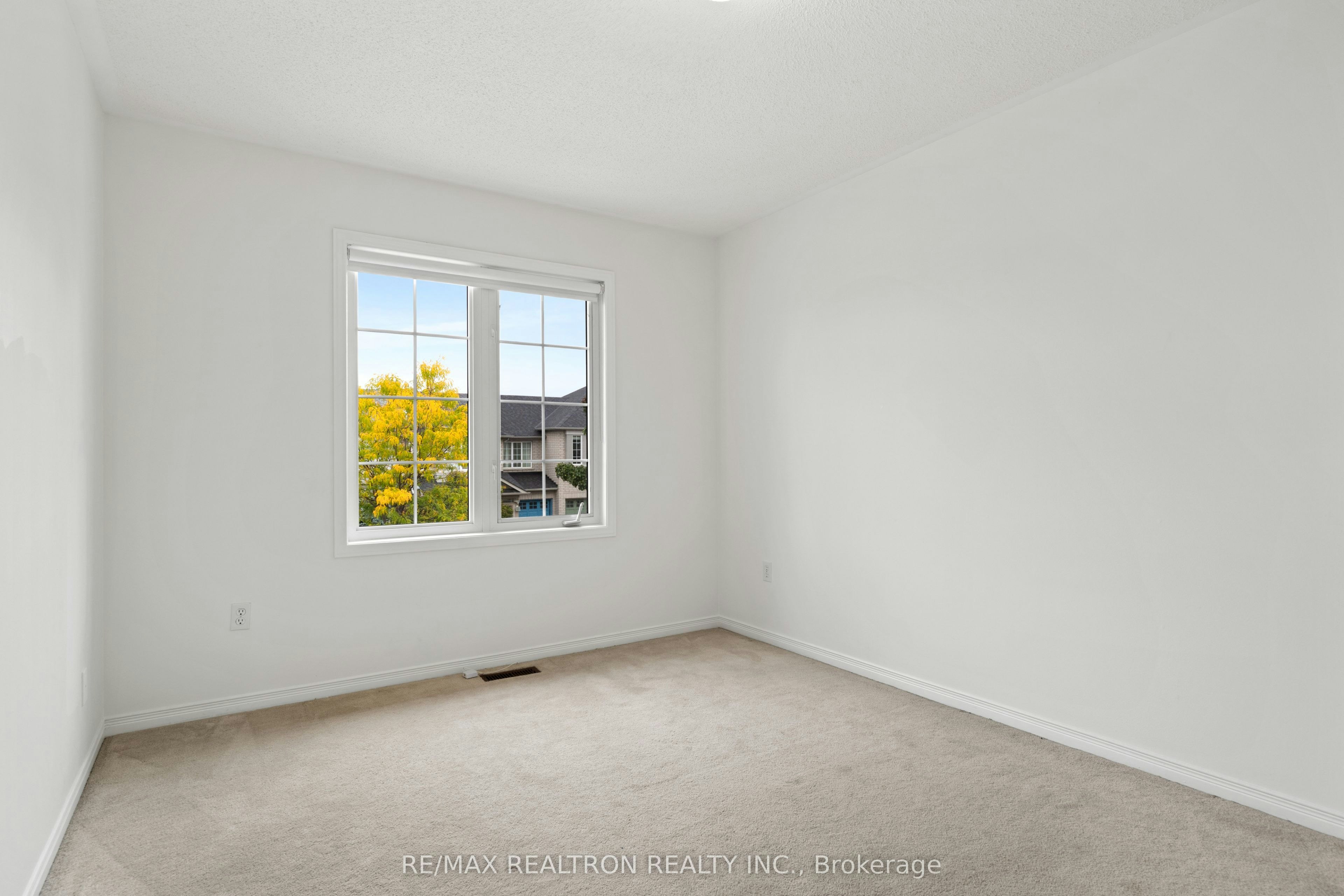 55 Grassland Avenue, Richmond Hill, ON, L4B 4K9 - 30