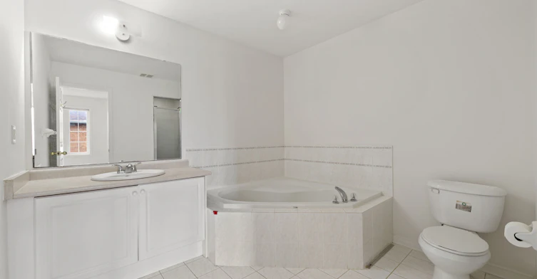 55 Grassland Avenue, Richmond Hill, ON, L4B 4K9 - 25