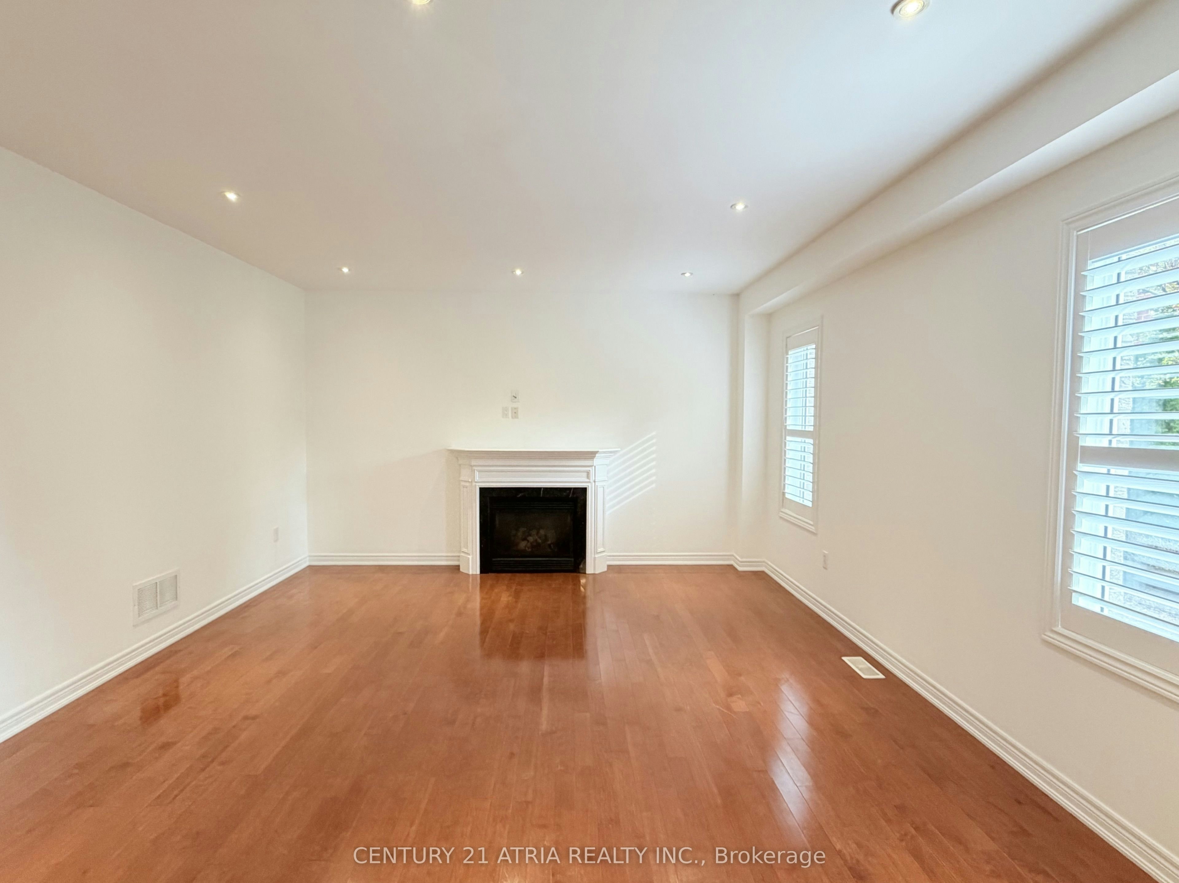 7 Tiglio Road, Vaughan, ON, L4H 0M1 - 18