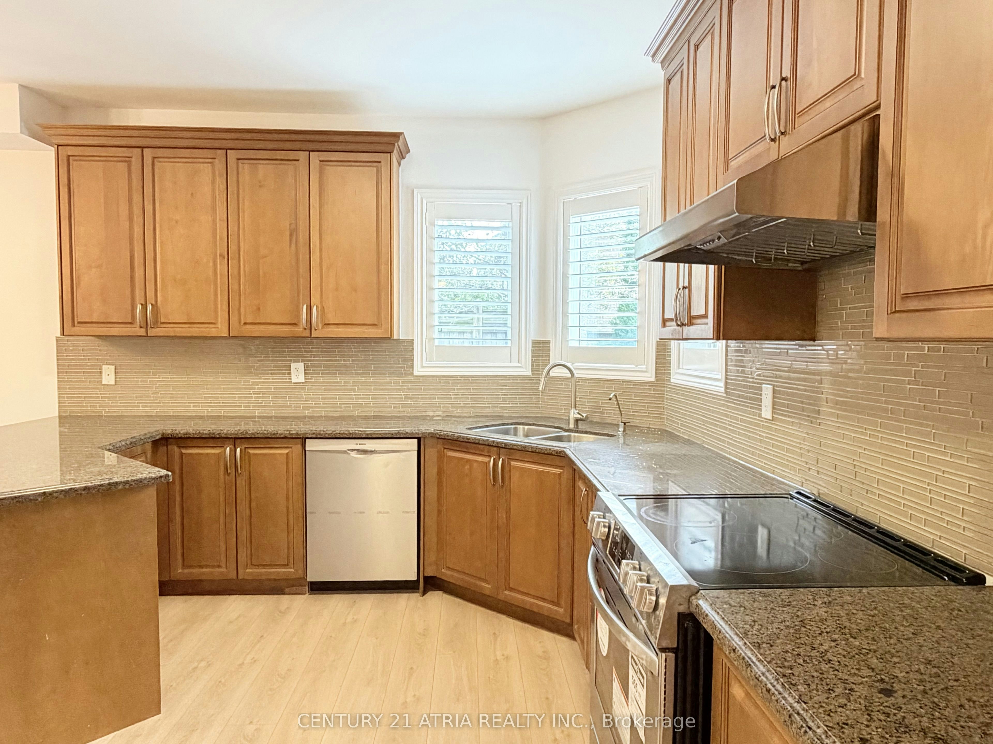 7 Tiglio Road, Vaughan, ON, L4H 0M1 - 12