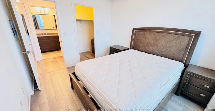 2206-3600 Hwy 7 N/A, Vaughan, ON, L4L 0G7 - 11