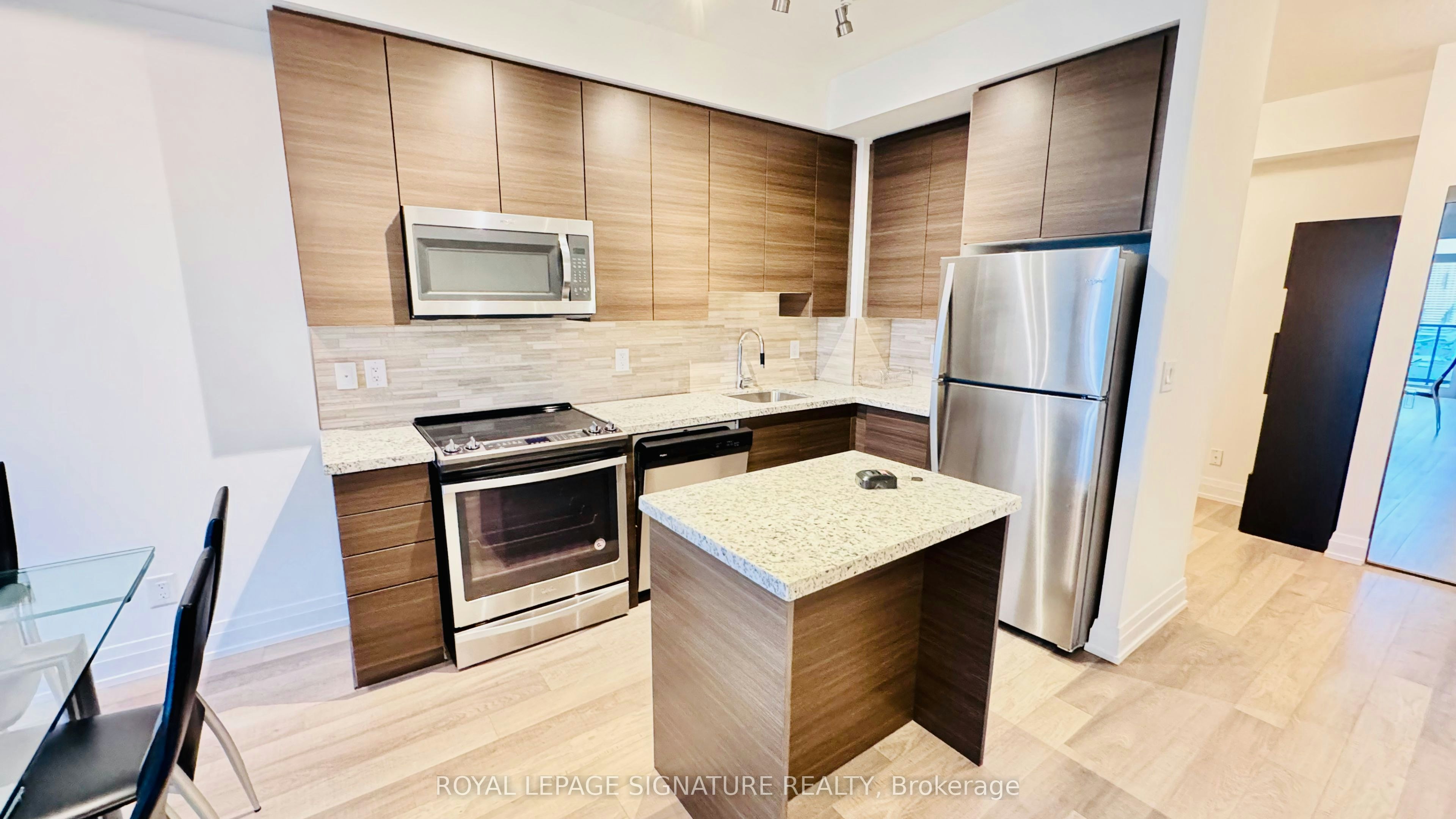2206-3600 Hwy 7 N/A, Vaughan, ON, L4L 0G7 - 5