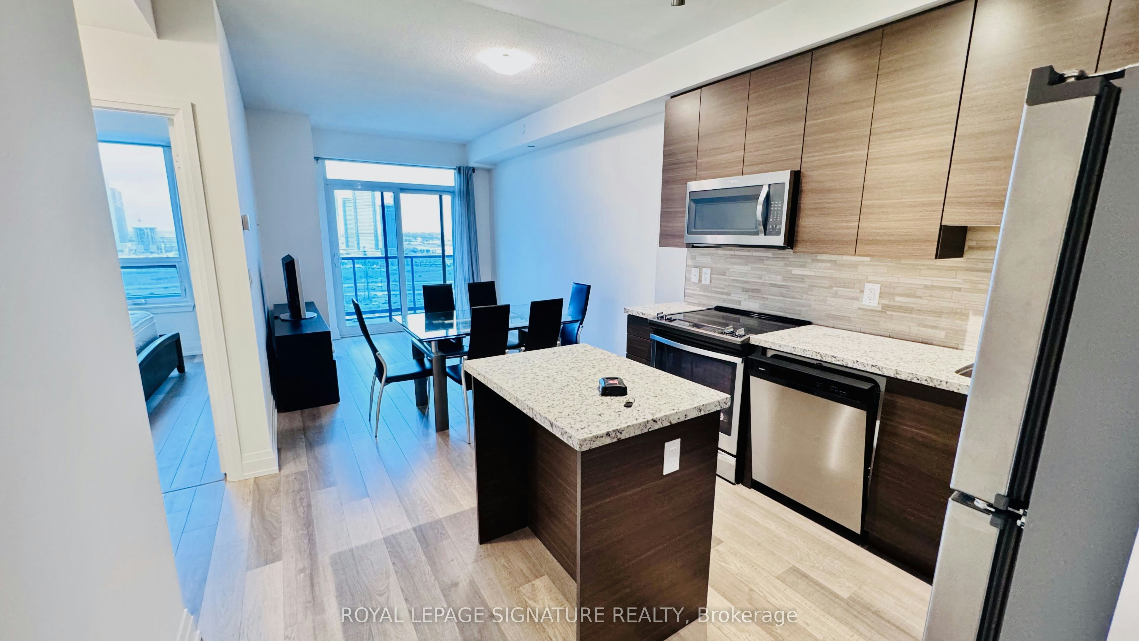 2206-3600 Hwy 7 N/A, Vaughan, ON, L4L 0G7 - 3