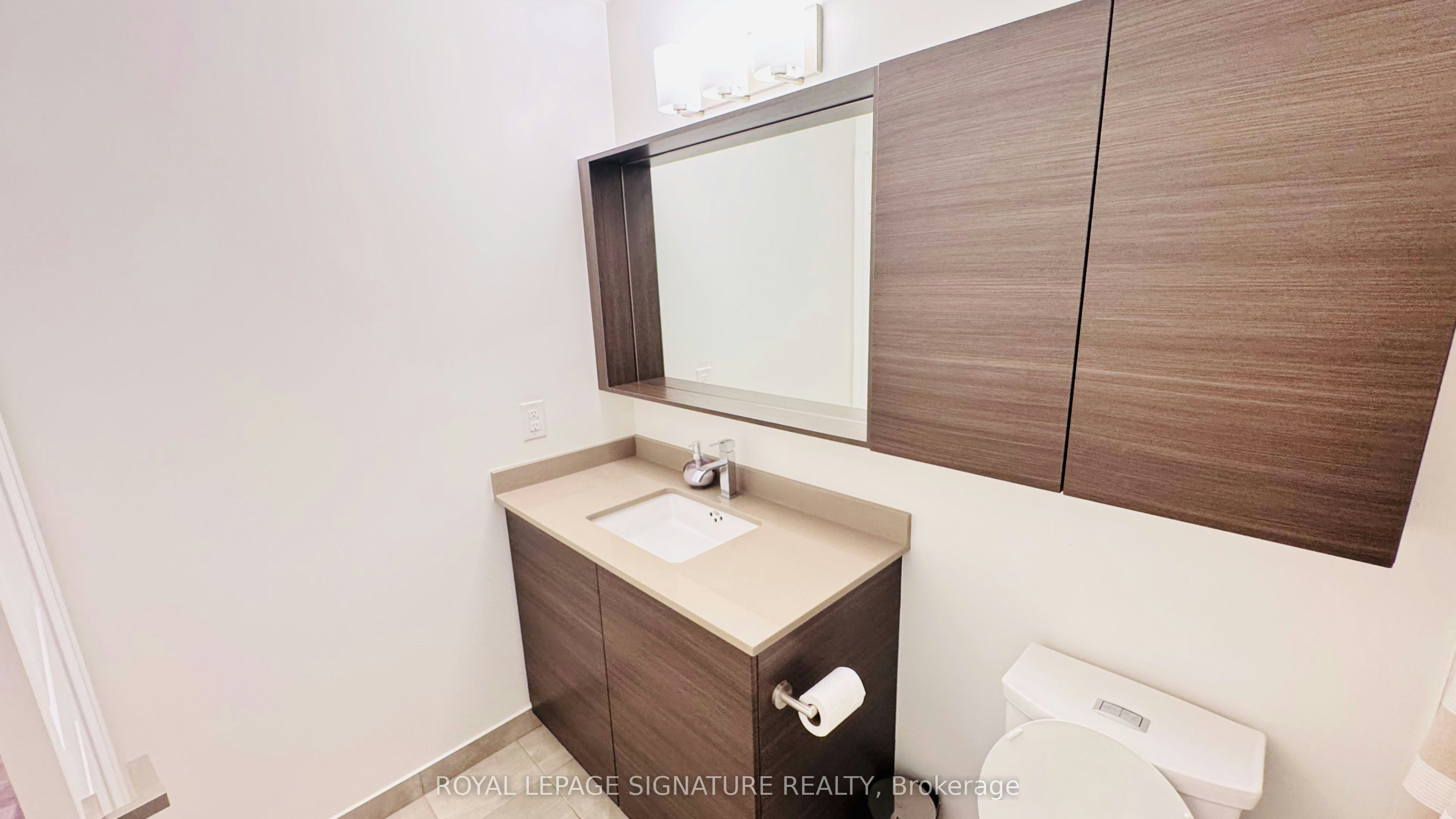 2206-3600 Hwy 7 N/A, Vaughan, ON, L4L 0G7 - 16