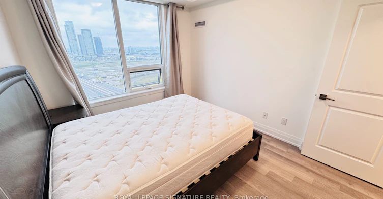 2206-3600 Hwy 7 N/A, Vaughan, ON, L4L 0G7 - 14