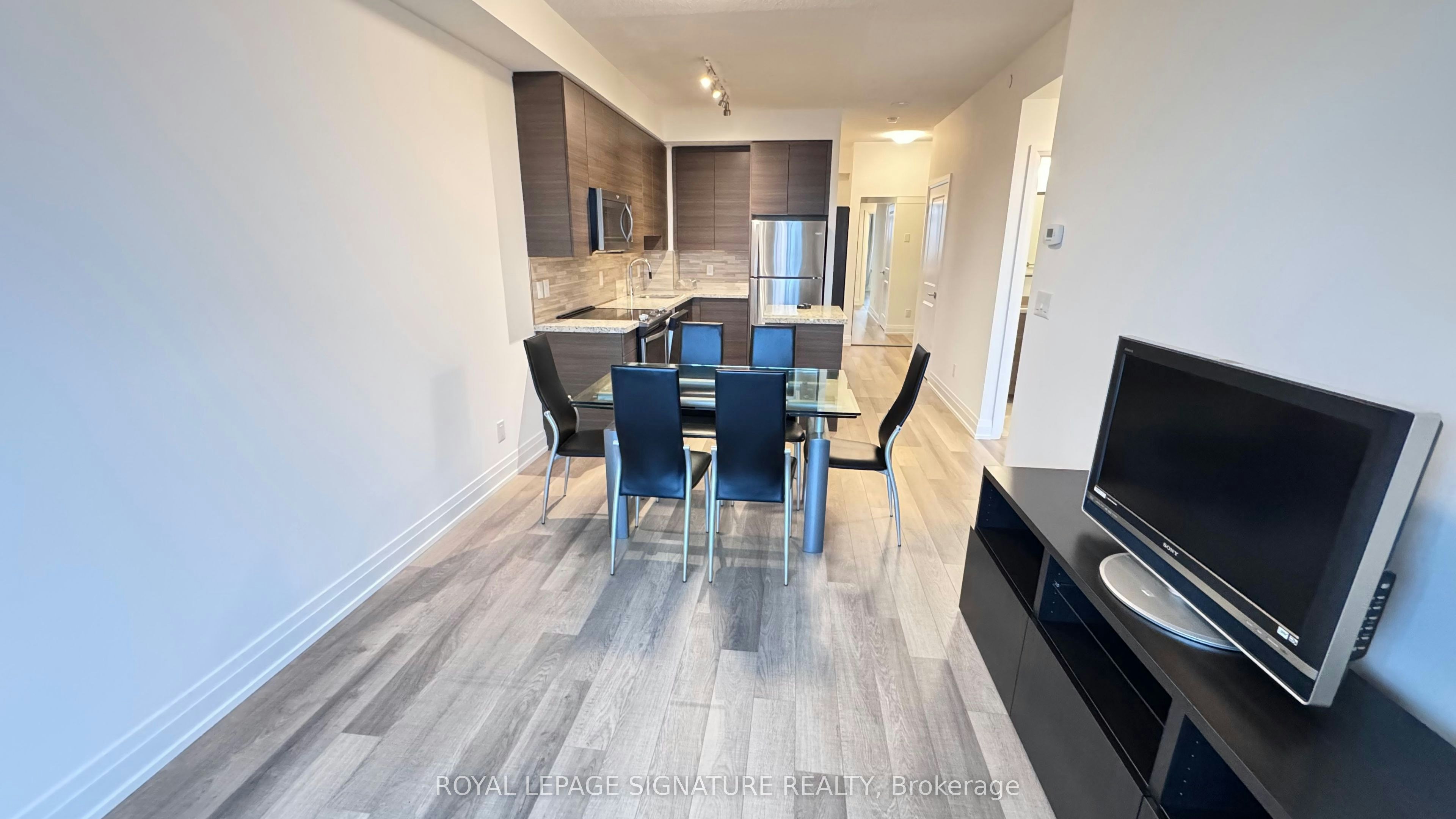 2206-3600 Hwy 7 N/A, Vaughan, ON, L4L 0G7 - 9