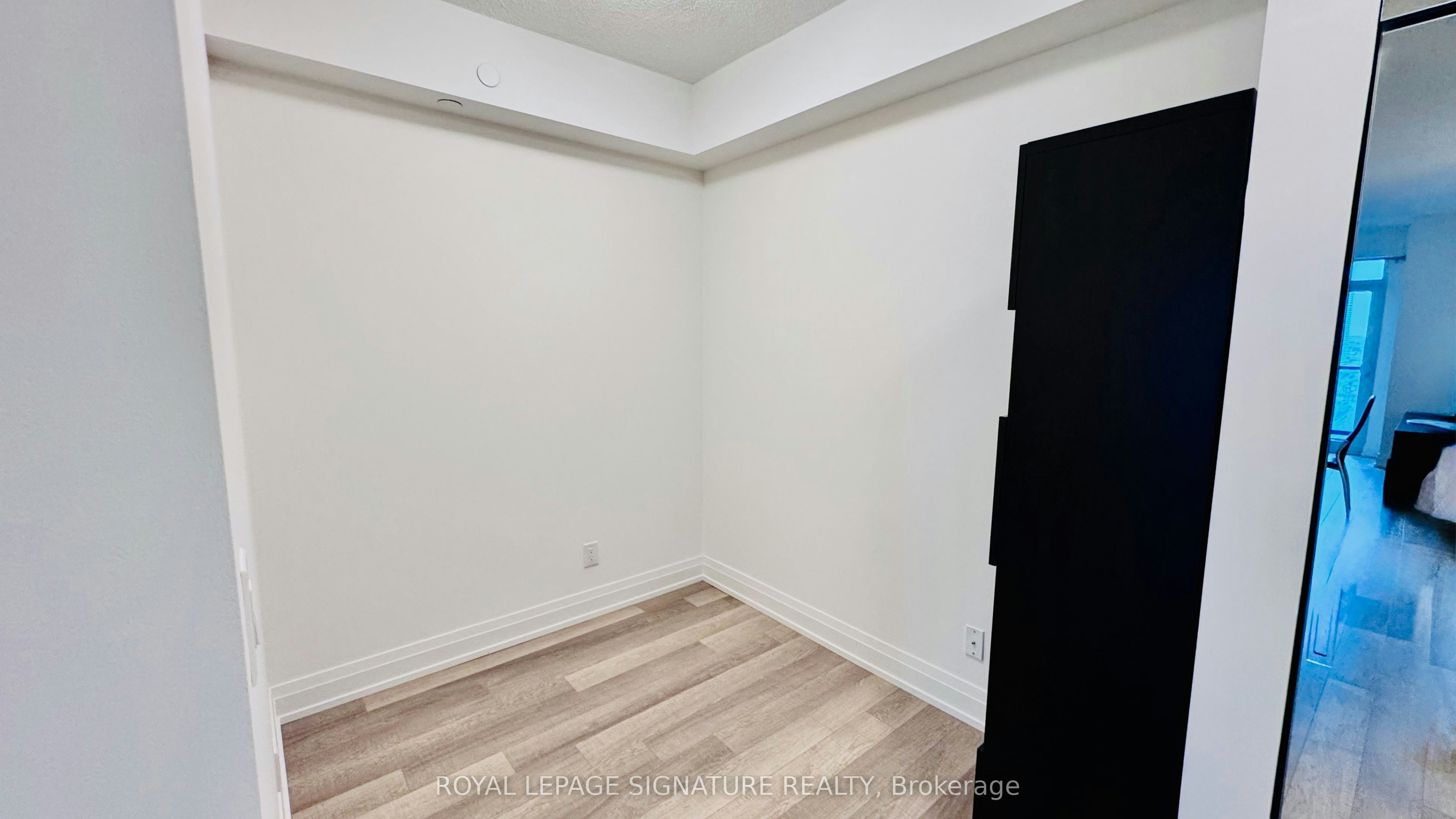 2206-3600 Hwy 7 N/A, Vaughan, ON, L4L 0G7 - 17