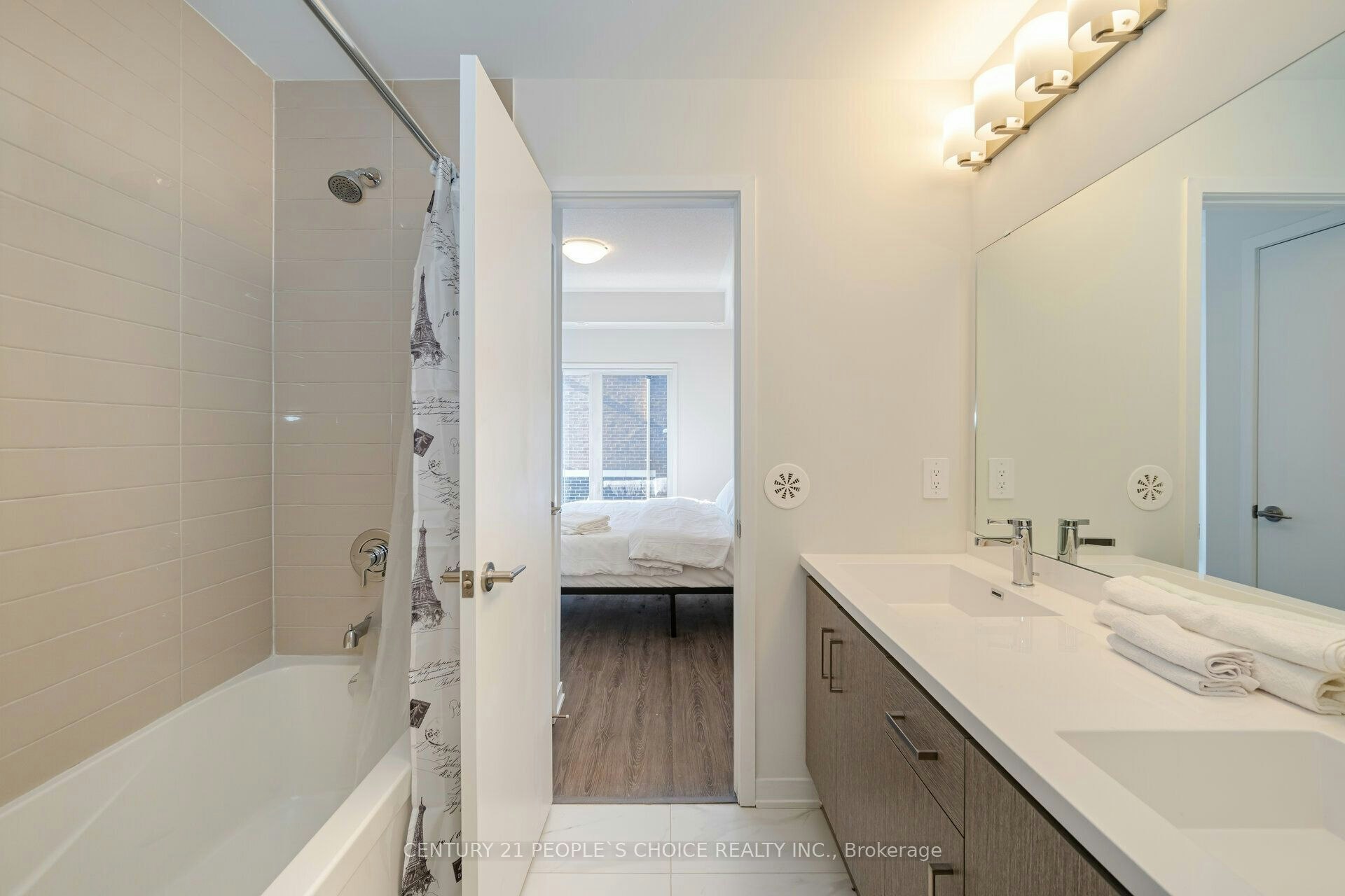 126-30 Almond Blossom Mews, Vaughan, ON, L4K 0N6 - 26