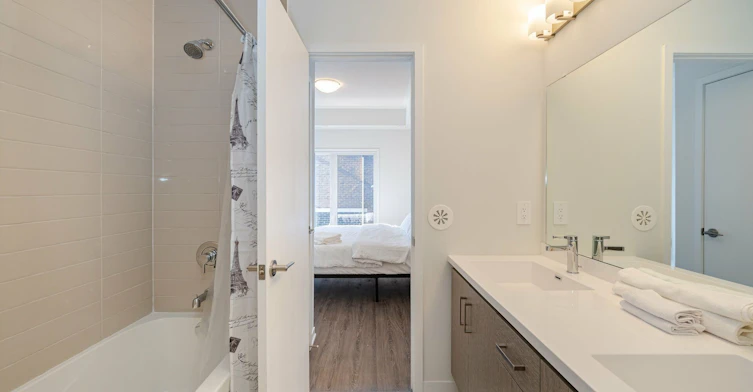 126-30 Almond Blossom Mews, Vaughan, ON, L4K 0N6 - 26