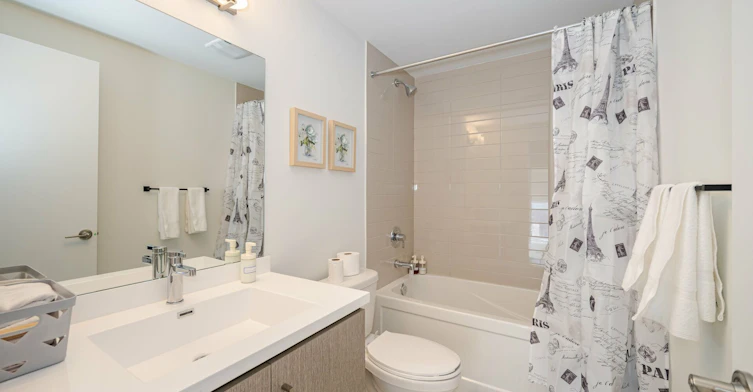 126-30 Almond Blossom Mews, Vaughan, ON, L4K 0N6 - 18