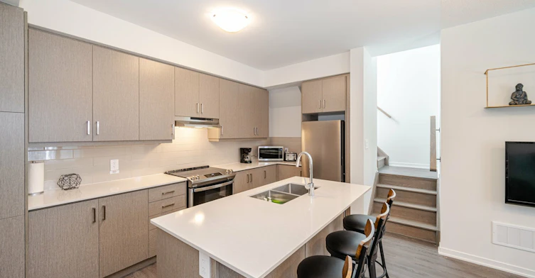 126-30 Almond Blossom Mews, Vaughan, ON, L4K 0N6 - 11