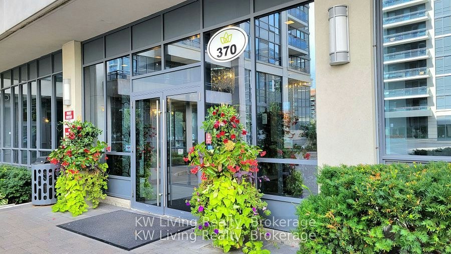 802-370 Hwy 7 N/A E, Richmond Hill, ON, L4B 0C4 - 2
