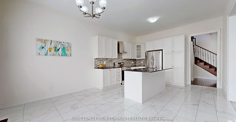 19 Robert Baldwin Boulevard, East Gwillimbury, ON, L9N 0R3 - 12