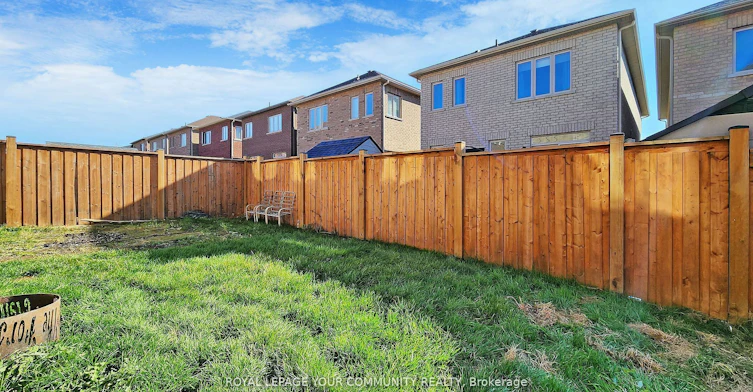 19 Robert Baldwin Boulevard, East Gwillimbury, ON, L9N 0R3 - 39