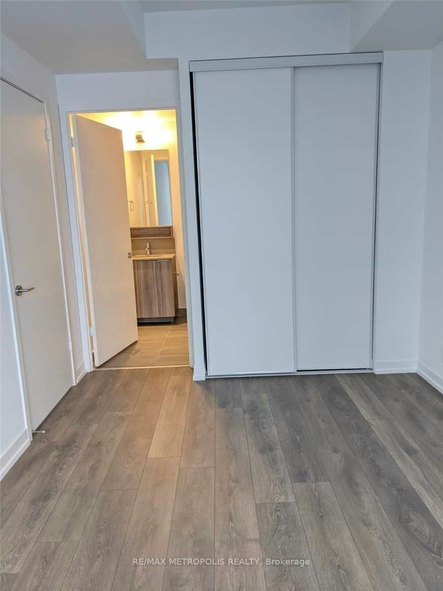 5102-5 Buttermill Avenue, Vaughan, ON, L4K 0J5 - 11