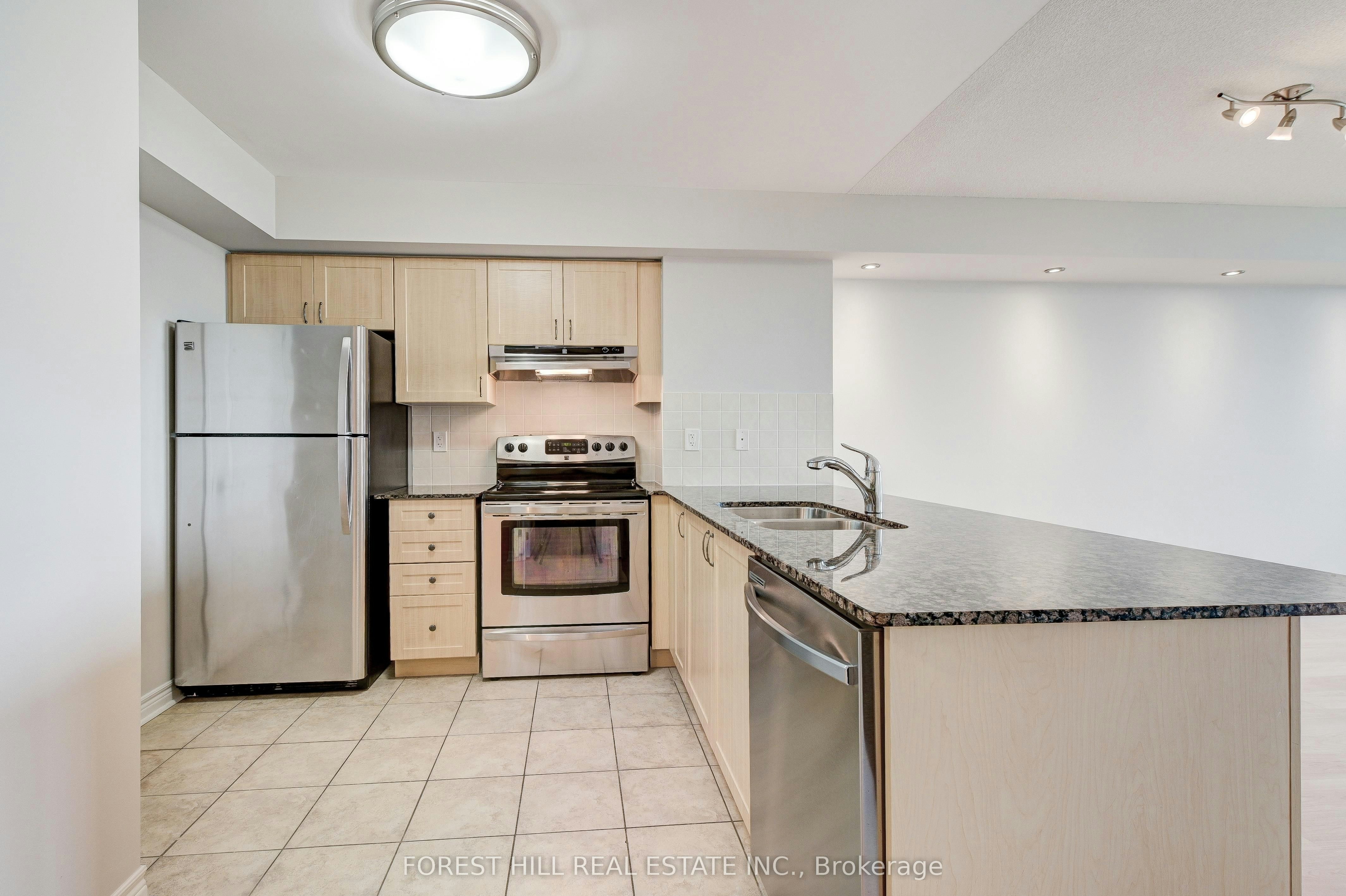 1509-15 North Park Road, Vaughan, ON, L4J 0A1 - 5