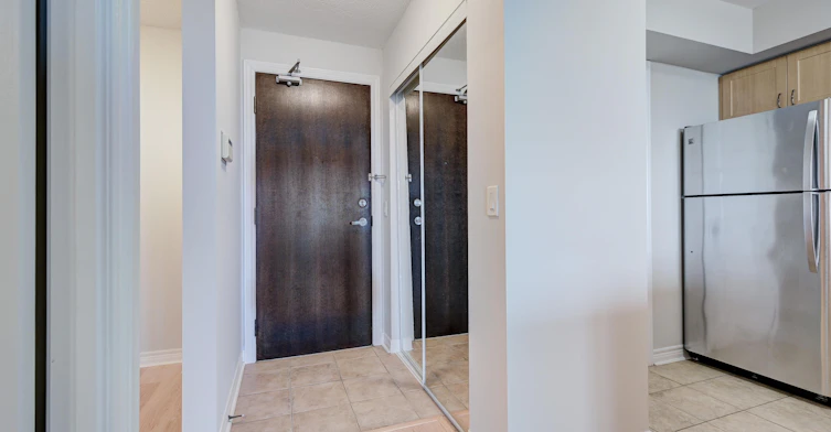 1509-15 North Park Road, Vaughan, ON, L4J 0A1 - 4