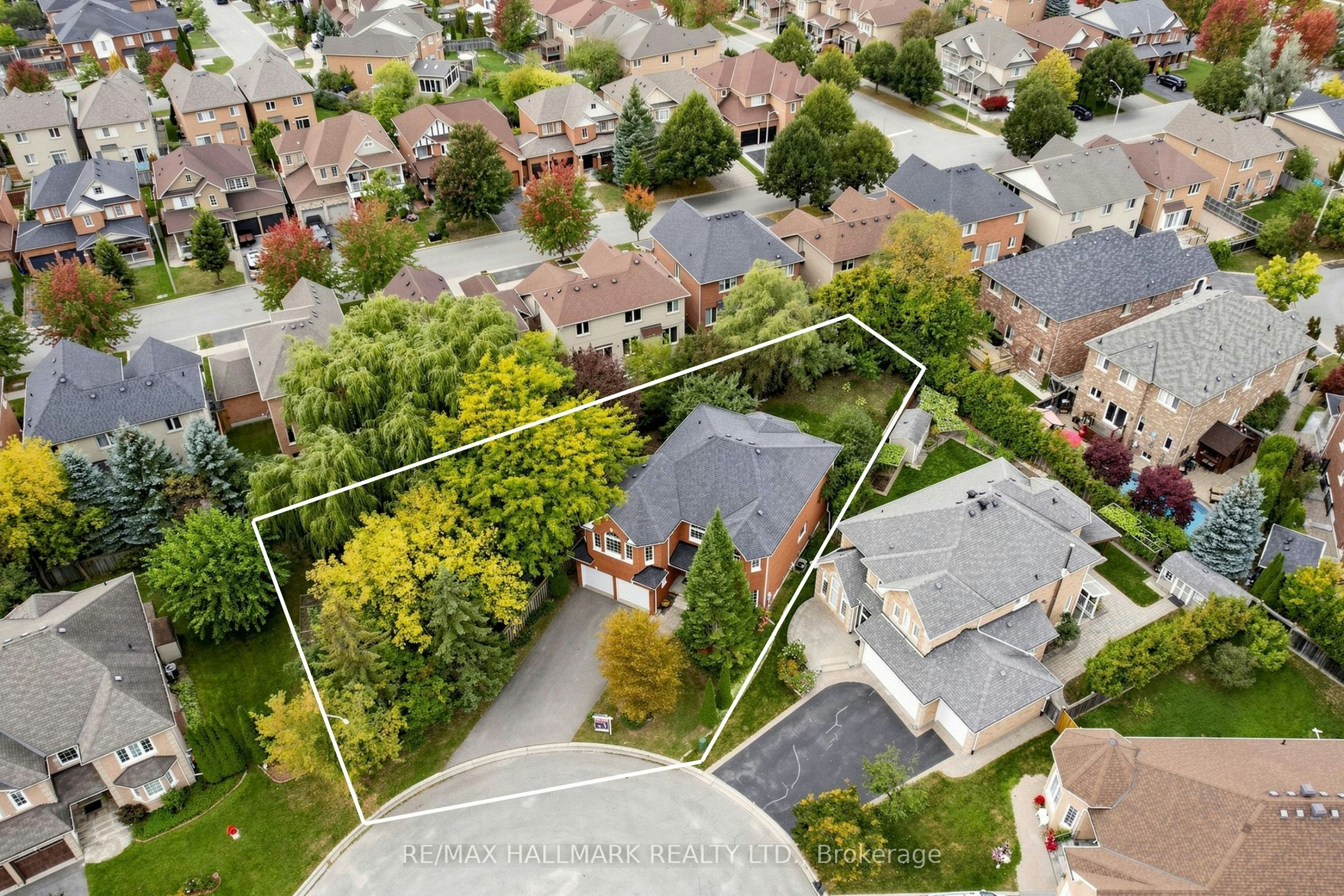 10 Driftwood Court, Richmond Hill, ON, L4E 3K8