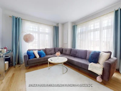 1072 Wickham Road - 5