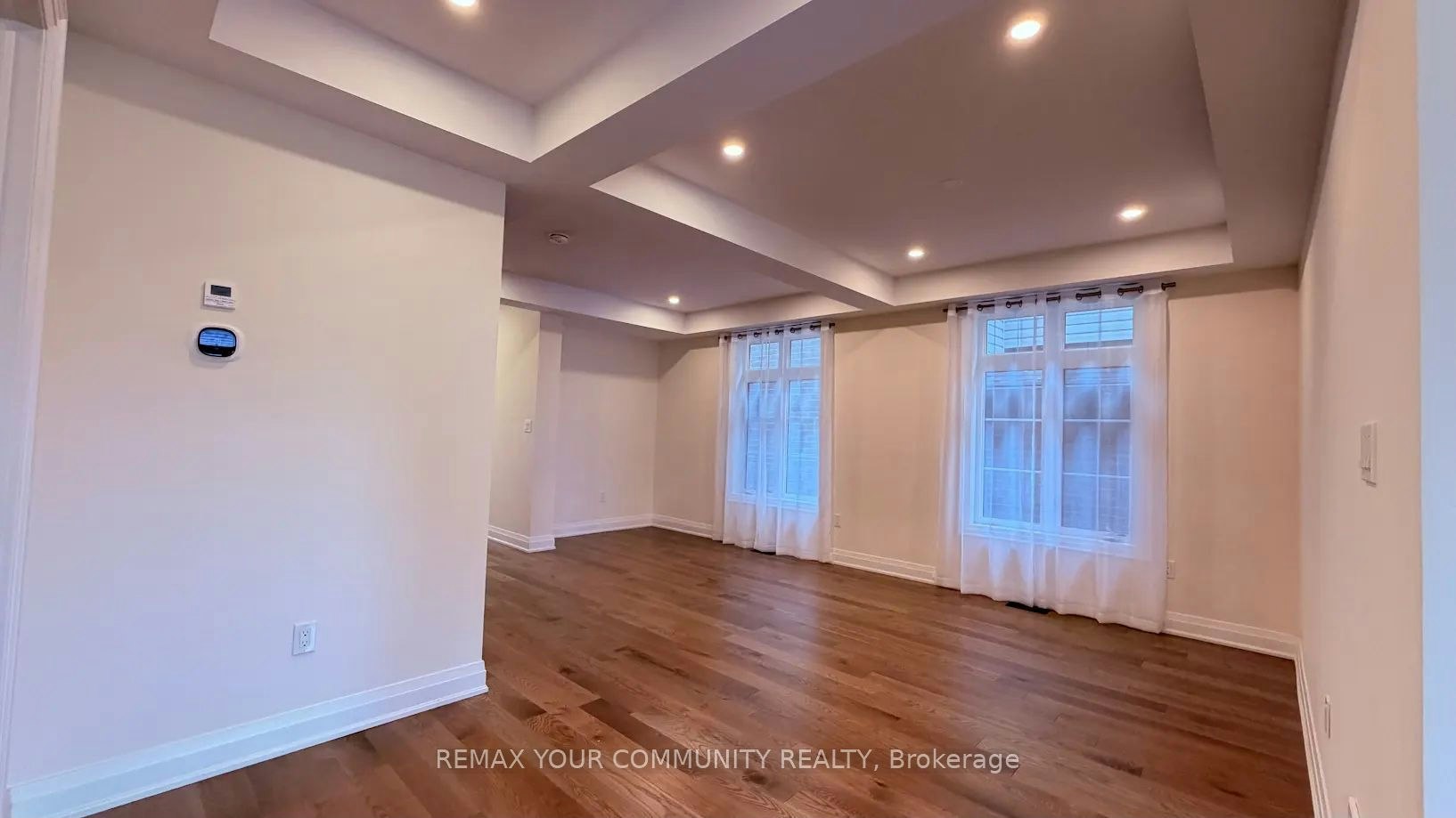 22 Upbound Court, East Gwillimbury, ON, L9N 0W1 - 9