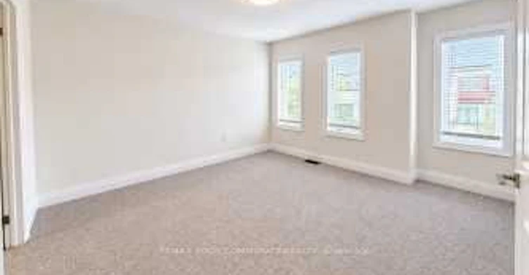 22 Upbound Court, East Gwillimbury, ON, L9N 0W1 - 30