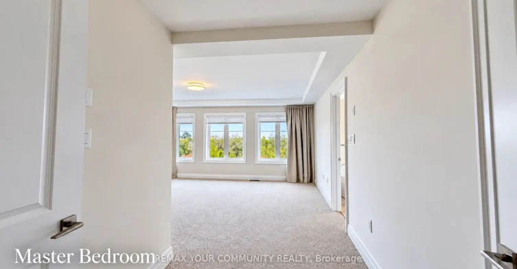 22 Upbound Court, East Gwillimbury, ON, L9N 0W1 - 18