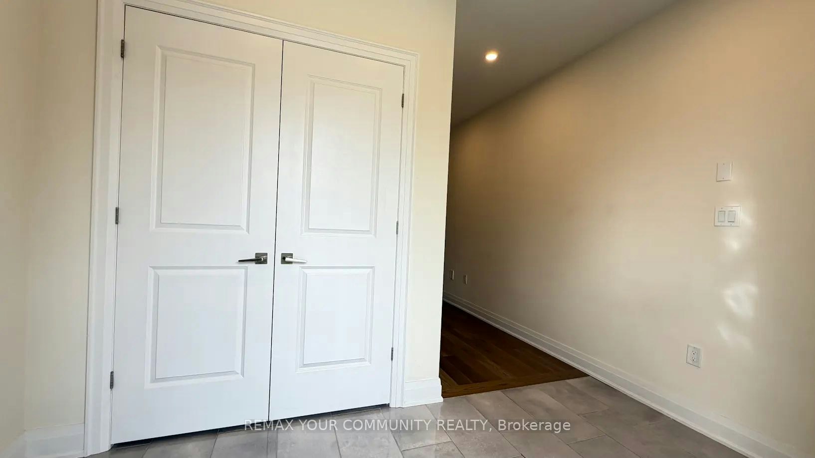 22 Upbound Court, East Gwillimbury, ON, L9N 0W1 - 3