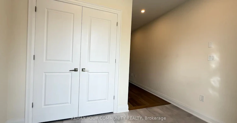 22 Upbound Court, East Gwillimbury, ON, L9N 0W1 - 3