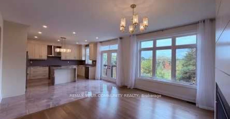 22 Upbound Court, East Gwillimbury, ON, L9N 0W1 - 4