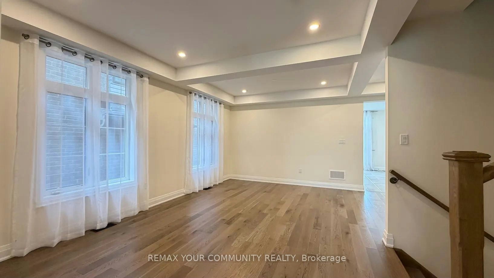 22 Upbound Court, East Gwillimbury, ON, L9N 0W1 - 5