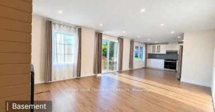 22 Upbound Court, East Gwillimbury, ON, L9N 0W1 - 37