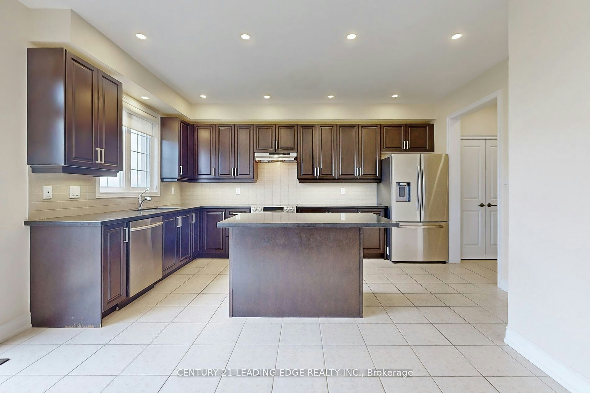 49 Gallant Place, Vaughan, ON, L4L 1A6 - 11