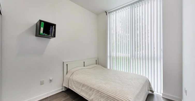 105-60 Honeycrisp Crescent, Vaughan, ON, L4K 0N5 - 5