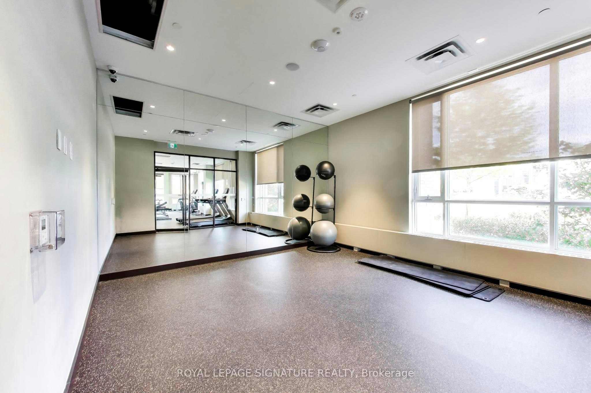 105-60 Honeycrisp Crescent, Vaughan, ON, L4K 0N5 - 13