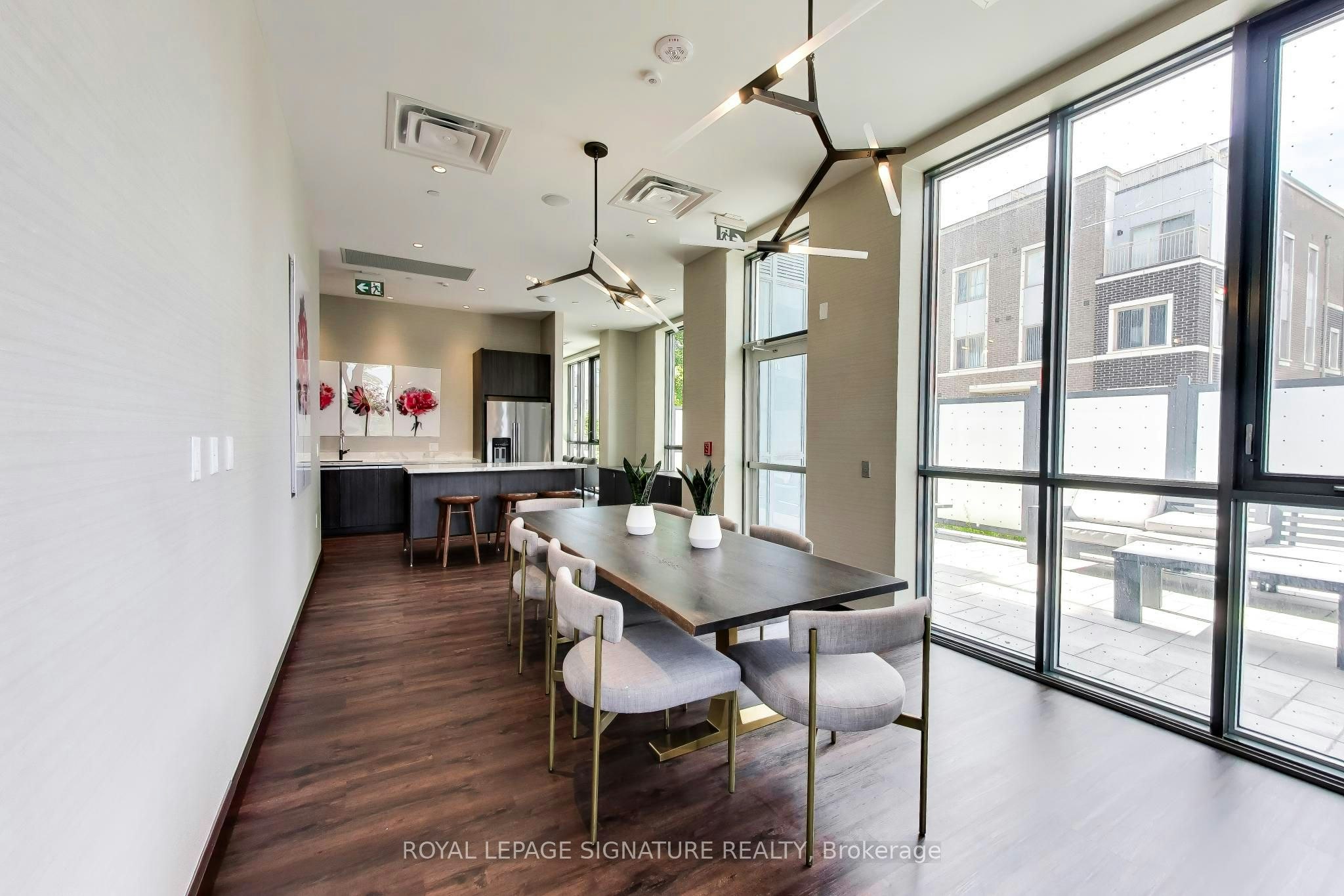 105-60 Honeycrisp Crescent, Vaughan, ON, L4K 0N5 - 14