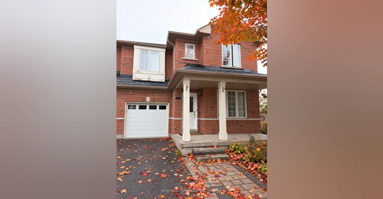 141 Gail Parks Crescent, Newmarket, ON, L3X 3C1 - 2