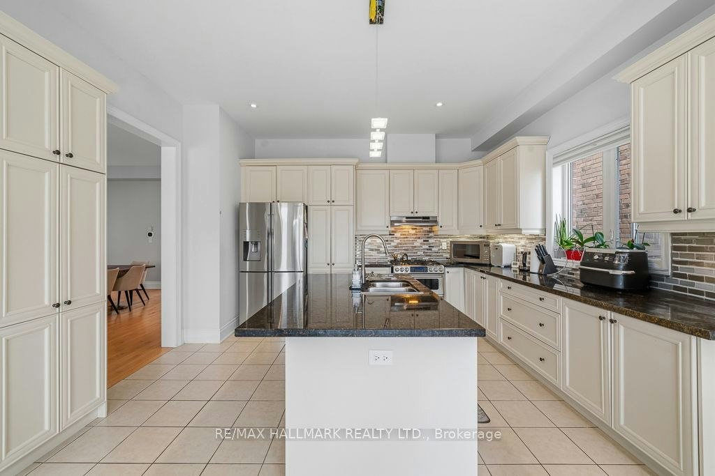 55 Marbrook Street, Richmond Hill, ON, L4C 0Y8 - 17