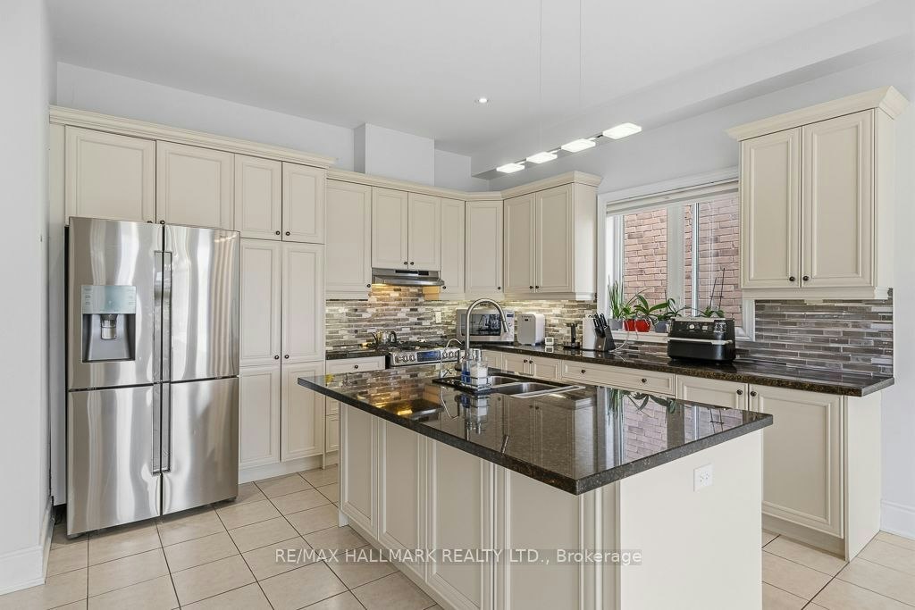 55 Marbrook Street, Richmond Hill, ON, L4C 0Y8 - 16