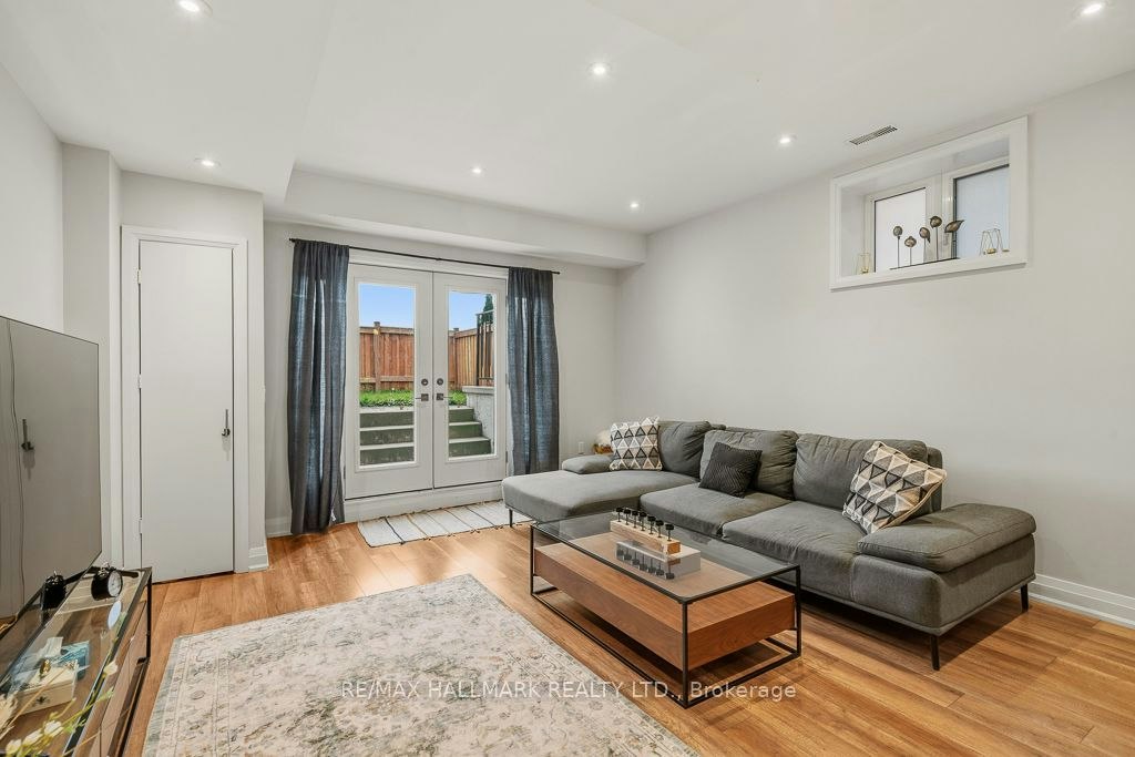 55 Marbrook Street, Richmond Hill, ON, L4C 0Y8 - 41