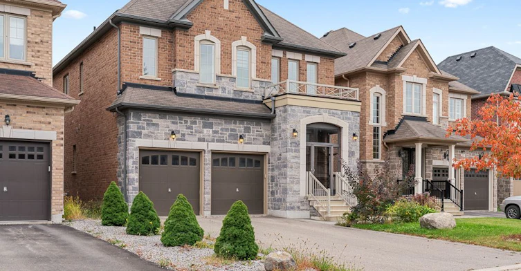 55 Marbrook Street, Richmond Hill, ON, L4C 0Y8 - 2