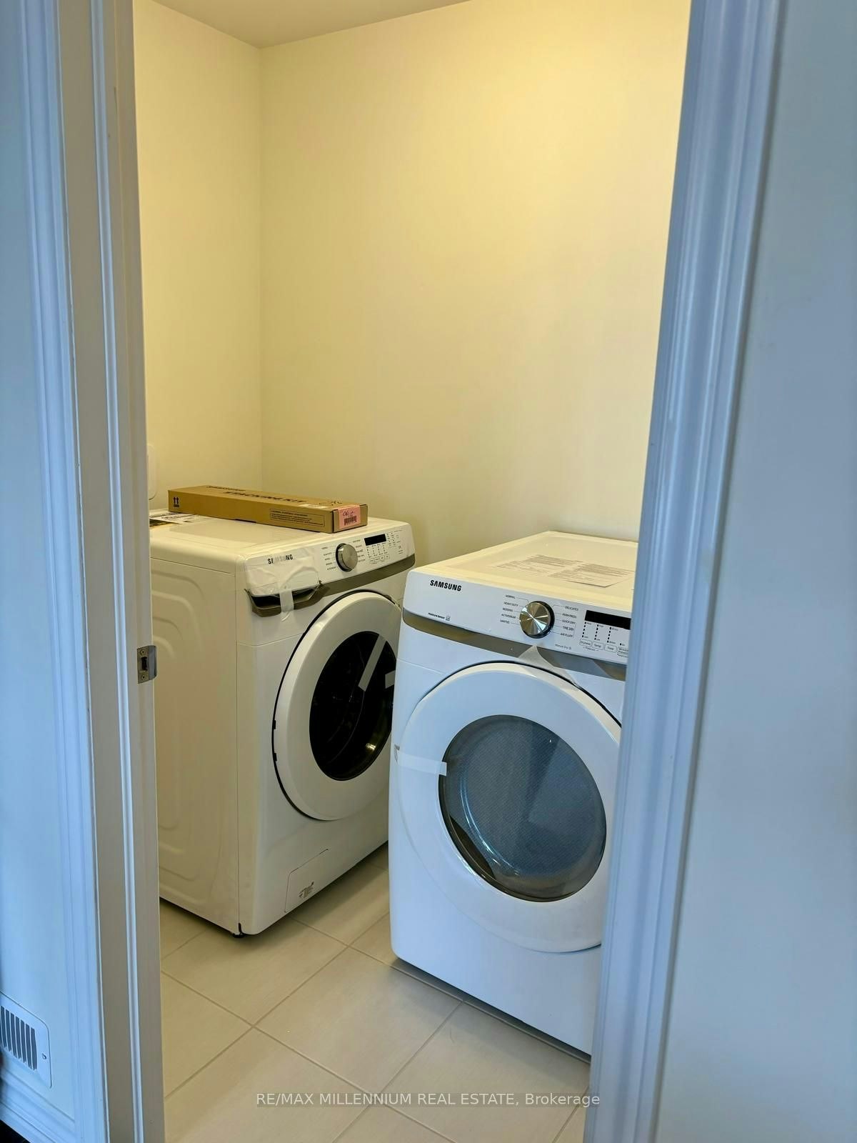 39 Griffith Street, Aurora, ON, L4G 7B6 - 14